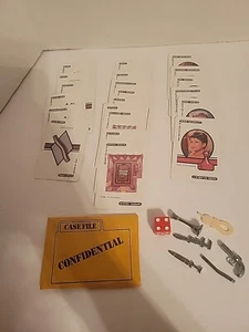 CLUE Board Game Replacement Weapons Cards Die, Case Fiel Envelope 1992 Version - Picture 1 of 5