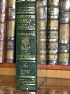 EASTON PRESS GO TELL THE BEES THAT I AM GONE SIGNED LEATHER EDITION - Picture 1 of 16