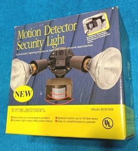 INTELECTRON Motion Detector W/ Security Light- New In Original  Packaging... - Picture 1 of 7