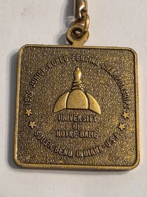 1979 NOTRE DAME FIGHTIN’ IRISH KEYCHAIN FOB Jr World Fencing Champ         (J1) - Image 1 of 4