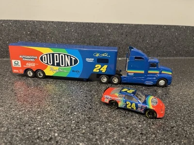 Racing Champions NASCAR Team Transporter & Car 1996 Jeff Gordon Dupont #24 - Image 1 of 4