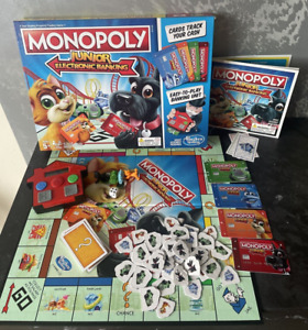 Monopoly Junior Electronic Banking Board Game Hasbro 2017 Complete & VGC