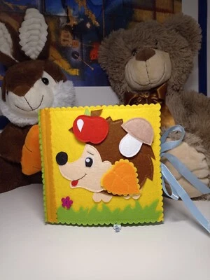 Quiet Book. Stilles Buch für Baby. Spielzeug nach Montessori-Art. Spielzeugbuch. - Bild 1 von 4