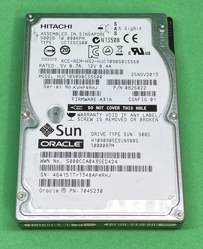 Oracle Sun 7045230 900GB 2.5-inch 10K RPM 6Gb/Sec SAS Disk Drive 15mm height - Image 1 of 4