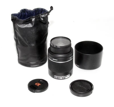 Sony SAL 55-200mm Zoom DSLR Camera Lens W/ Hood, Kenco Filter, Lens Caps & Case - Image 1 of 4