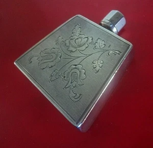Vintage Attractive Art Nouveau Design Sterling Silver Floral Perfume Bottle - Foto 1 di 10