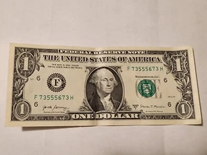 Fancy Serial 73/Bookends $1 Dollar 2017A Federal Reserve Note with triple 5s row - Bild 1 von 8