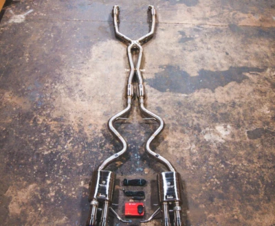 Valvetronic Designs Cat Back Euro Cats con puntas de carbono 1x1 para BMW M3 E9X 2008-13 Foto 1 de 4