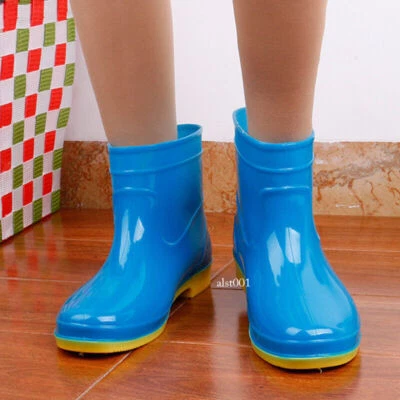 Mujeres Botas de Lluvia Cortas al Tobillo Impermeables Goma Antideslizante Tacón Plano Zapatos de Goma Foto 1 de 4
