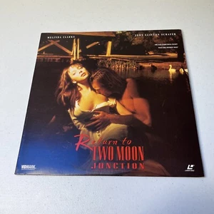 Return to Two Moon Junction Laserdisc 1994 NC-17 Vidmark Rare English - Imagen 1 de 10