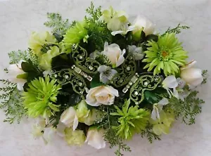 NEW Silk Flower Arrangement Wall Hanging Swag 18" x 12" BUTTERFLY Green FSGB1 - Picture 1 of 6