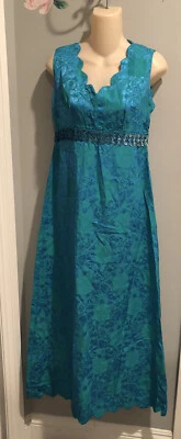 Vestido Floral De Colección Talla S/M Hermoso Color Intenso Verde Verdoso Foto 1 de 4