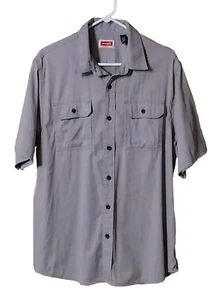 WRANGLER Mens Large Gray Shirt Cotton Blend Button Down Work Travel Teacher Dad - Picture 1 of 10