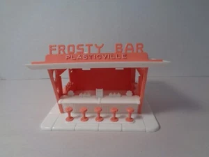PLASTICVILLE VINTAGE FROSTY BAR.SALMON SIDES,SIGN,STOOLS.WHITE ROOF,COUNTER,BASE - Picture 1 of 9