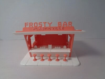 PLASTICVILLE VINTAGE FROSTY BAR.SALMON SIDES,SIGN,STOOLS.WHITE ROOF,COUNTER,BASE - Image 1 of 4