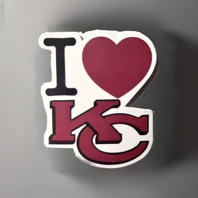 "CALCOMANÍA ADHESIVA KANSAS CITY CHIEFS - IMPERMEABLE PATRICK MAHOMES APROX 2"" X 2""" Foto 1 de 2