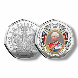 2025 King Charles III Gedenkmünze 50p geformt - UK Royalty - Bild 1 von 3