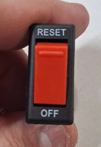 Tyco Laufband Ein/Aus wieder einstellbarer Leistungsschalter 15 AMP EPOC GETESTET - Bild 1 von 4