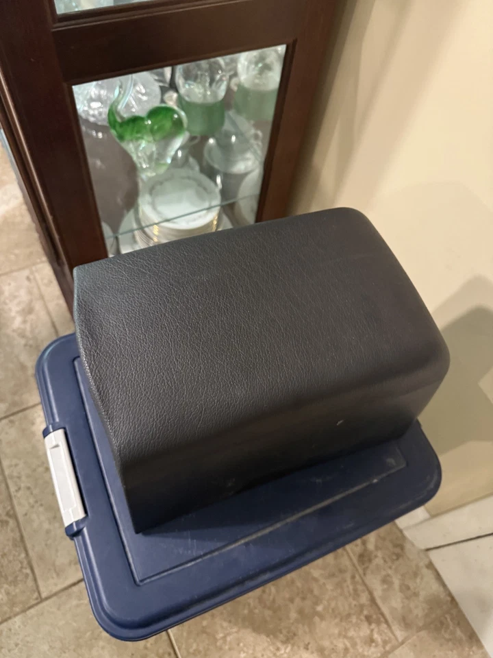 MITSUBISHI 3000GT 1991-1999 STEALTH CONSOLA CENTRAL REPOSABRAZOS COMPARTIMENTO ALMACENAMIENTO Foto 1 de 4