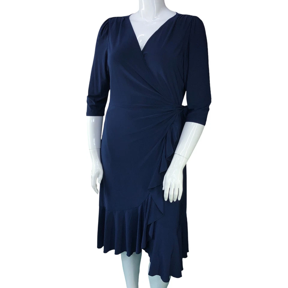 Vestido envolvente caprichoso Kiyonna para mujer talla grande 1X cuello en V volantes dobladillo azul marino hecho en EE. UU. Foto 1 de 4