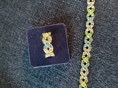 Vintage Joan Rivers Blue and Green Crystal Tennis Bracelet 7.5" Long - Image 1 of 4