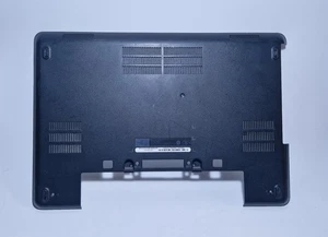 Parte Scocca Inferiore Sportello Dell Latitude E5440 PC Notebook Portatile - Zdjęcie 1 z 2