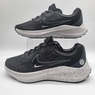 Nike Zoom Winflo 8 Shield Women's Size 7.5 Black DC3730-001 / C54 New - Image 1 of 4