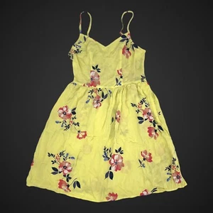Yellow Floral Women's Small Summer Top SO Heritage CUTE!! - Picture 1 of 3