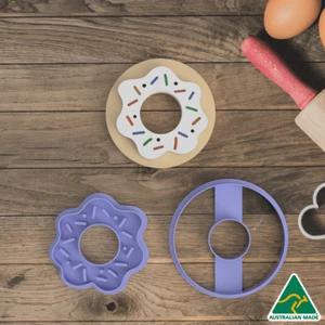 Donut Cookie Cutter and Embosser Stamp - Picture 1 of 1