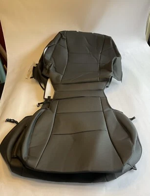 Cubierta de asiento Coverking Custom Fit para Honda Ridgeline: 1 fila: cuero sintético negro Foto 1 de 4