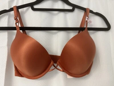 NWT Size 32 D Victoria’s Secret Bombshell  Plunge Push-Up  Underwire Orange Bra - Image 1 of 4
