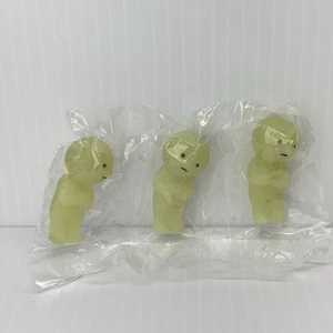 Smiski @ Work Work Glow in the Dark Mini Figures Set of 3 Wiht Original Box - Bild 1 von 6