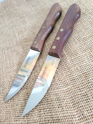 PACK de 2 cuchillos para carne Tramontina hojas de acero de alto carbono de 5" asas de palo de rosa Foto 1 de 4