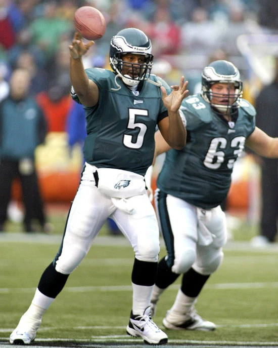 Póster impreso de fútbol americano de la NFL con foto brillante de los Philadelphia Eagles DONOVAN MCNABB Foto 1 de 1