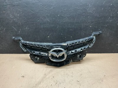 Parrilla superior delantera Mazda 3 2007 a 2009 inserción OEM J7574 DG Foto 1 de 4