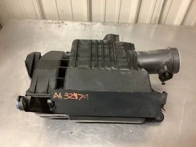 Conjunto de caja de filtro de filtro de aire Porsche Boxster 986 1998-2004 OEM Foto 1 de 4