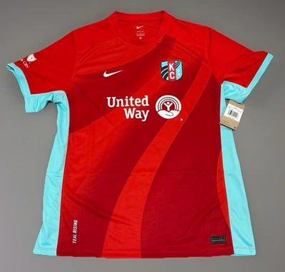 Nueva con etiquetas Nike Kansas City Current Primary Jersey Rojo Adulto Talla XL Teal Rising NWSL Foto 1 de 4