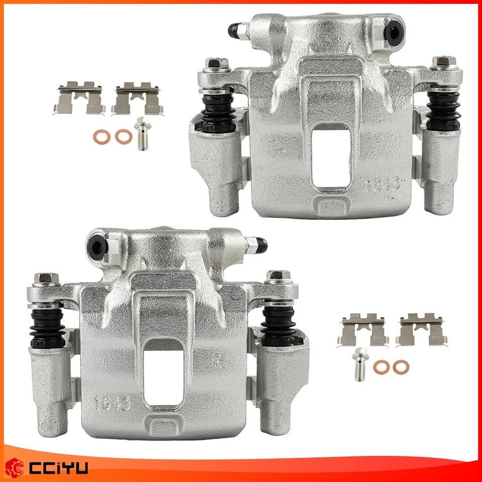 Pair Front Disc Brake Calipers w/Bracket For 1989-92 Chevrolet Tracker L4 1.6L - Image 1 of 4