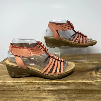 Sandalias Baretraps HINDER de espuma viscoelástica zapatos cómodos para mujer 7,5 M con tiras Foto 1 de 4