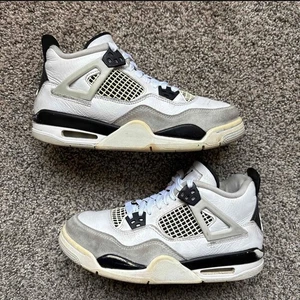 Nike Air Jordan 4 Military Black Größe 5,5 Jugend (Größe 7 Damen) - Bild 1 von 7