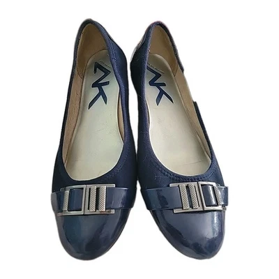 Planos deportivos Anne Klein azul marino talla 8M para mujer  Foto 1 de 4