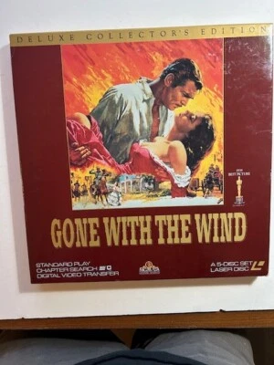 Gone With The Wind LaserDisc - Deluxe Collectors Edition Boxed 5 Disc Set - Image 1 of 4