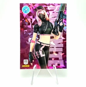 2021 Panini Fortnite Cracked Ice Athleisure Assassin Series 3 Refractor - Picture 1 of 12