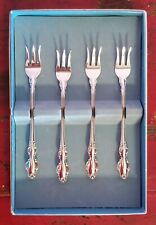 Set of 4 Reed & Barton ENGLISH CROWN SilverPlate Seafood Cocktail Forks in Box! 