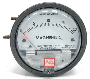 Dwyer 2000 Magnehelic Differential Pressure 15 PSIG Gauge Pressure - Picture 1 of 8