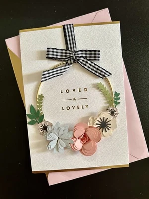 ** HAPPY BIRTHDAY GREETING CARD **      PAPER FLOWER ART/REMOVABLE WREATH/RIBBON - Image 1 of 2