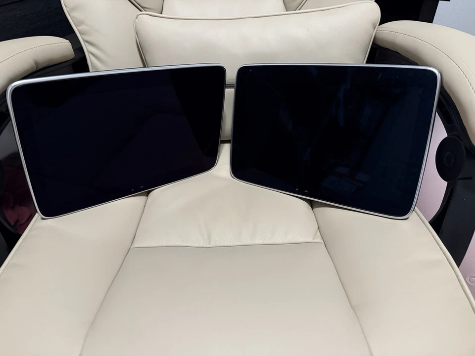 Entretenimiento de asiento trasero para monitor reposacabezas Android Maybach GLS 600 4MATIC 2023 Foto 1 de 4