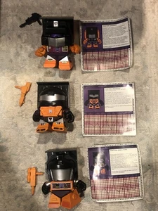 Lotto di 3 Transformers Soggetti Leali Hot Topic Raschietto Longhaul & Bonecrusher - Foto 1 di 2