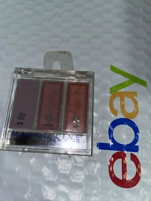sealed MAYBELLINE HOLIDAY COLORS New Years Eve EYE,CHEEK,LIP DISCONTINUED - Image 1 of 3