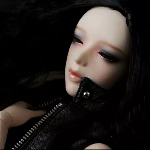 DOLLMORE BRAND NEW DOLL Model Doll F - Sleepy Eyes Lasia(make up) - Picture 1 of 12